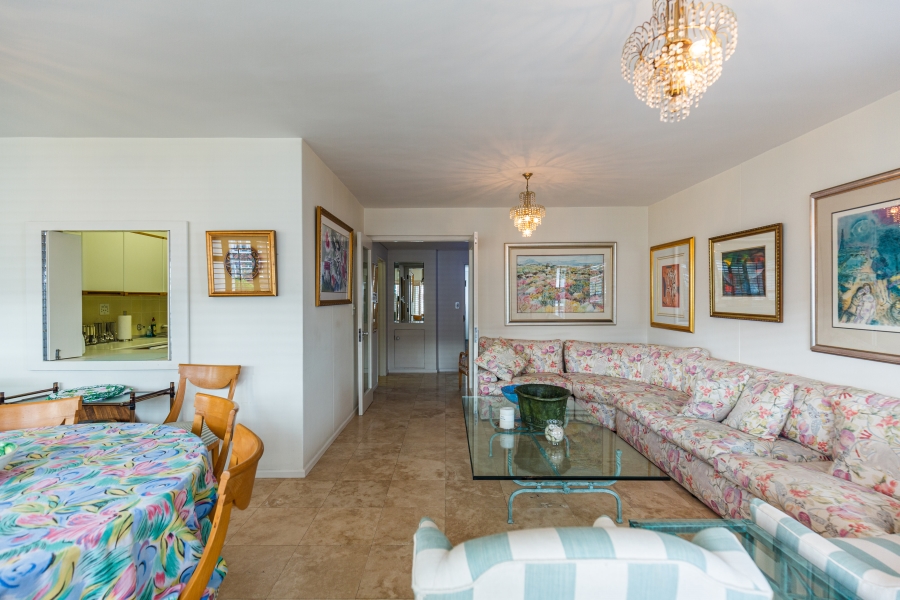 To Let 3 Bedroom Property for Rent in Sea Point Western Cape